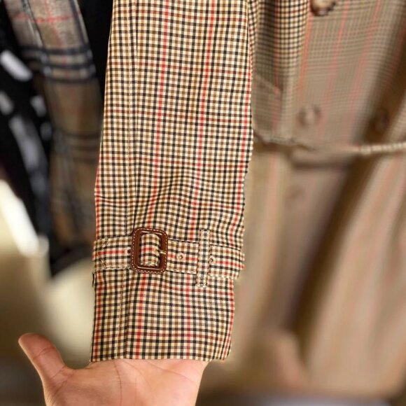 NWT Burberry Bridstow Women's check pattern Trench Coat - Picture 3 of 8